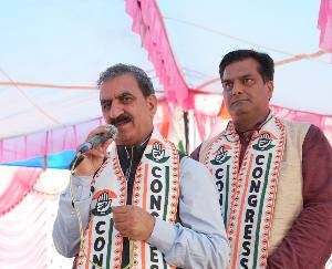 Jairam did not do development in Hamirpur to weaken Dhumal: Chief Minister