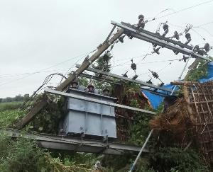 115 roads and 212 power transformers disrupted due to heavy rains in the state