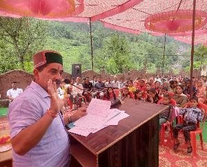 Deputy Chief Whip congratulated Congress candidates on their victory in Dehra and Nalagarh.