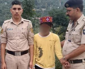 Kullu: 4.66 grams of chitta and 48 grams of charas recovered in two cases
