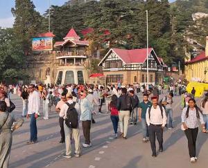 Safe travel and better facilities are being ensured to the tourists: Chief Minister