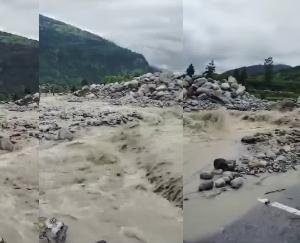 Rain havoc in Manali, flood again in Palchan drain, Manali-Leh road also closed