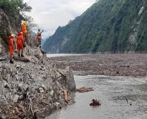 Shimla: A dead body of a woman recovered in Sunni Dam area, sent to hospital for post-mortem.