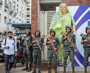 Sheikh Hasina left the country, Bangladesh Army Chief announced the formation of interim government