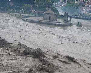 Himachal: Manali-Leh Highway and 87 routes closed, warning of heavy rain for three days now