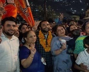 Himachal: Amardeep became councilor in Solan Municipal Corporation, Neerja in Sujanpur Municipal Corporation, Geeta became councilor in Ner Chowk.