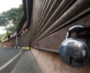 सरकर के आदेशों को मज़ाक समझने वाले समय रहते संभलें!