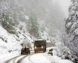 Chances of rain and snowfall in 5 districts of Himachal, fog alert issued