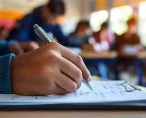 Himachal: Examination for non-board classes in winter vacation schools will start from December 10.