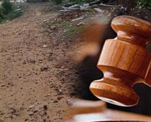 Court took strict action against the person who illegally encroached upon the land of Raja Brajendra Singh Dada.