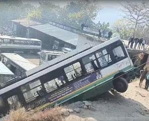 Bus rolls down from HRTC workshop platform in Hamirpur