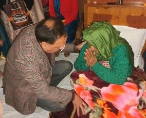 Harshvardhan Chauhan expressed condolences on the demise of Kahan Singh, father of MLA Chandrashekhar in Bahri.