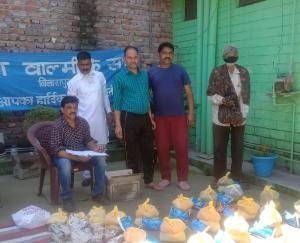 वाल्मीकि सभा भी कर रही जरूरतमंदों की सहायता