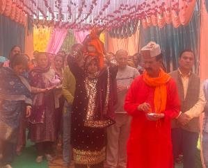 Shri- Hanumant -Bal- Akhand -Katha- was- started- with- Kalash -Yatra in- Kunihar-, the -Katha- will- be- organized- from -1- to -4- pm- from -25- to -31 -March