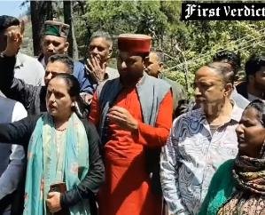 Shimla: Protest against opening of liquor shops in Lakkar Bazaar, local people gave two-day ultimatum