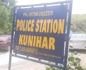 Kunihar police arrested a person with 4.81 grams of chitta