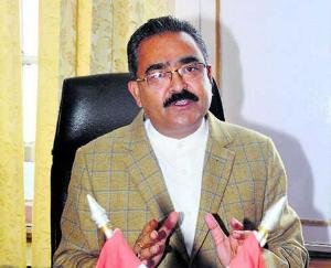  Bikram Thakur surrounded the state government over the delay in payment to contractors and the stagnation of the treasury functioning