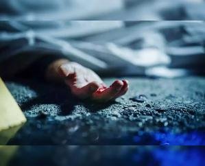 Kasauli: -Strong- wind -and- rain -became- fatal-, tipper- driver- died -after -falling- from -the- roof