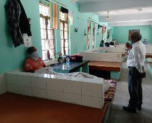 उपायुक्त राजेश्वर गोयल ने किया क्वारंटाईन केन्द्रों का निरीक्षण