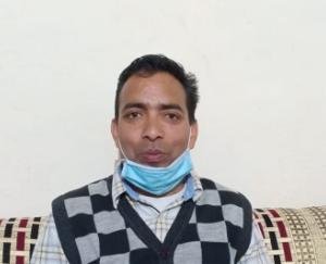 प्रवासी लोगो को राशन वितरित कर मनाया पूर्व मुख्यमंत्री का जन्मदिन 