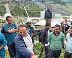 Ahead of the Manimahesh Yatra, Bharmour MLA Dr. Janak Raj reviewed preparations and participated in the cleanliness drive