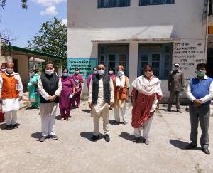 कुनिहार पहुंचे सैजल, सरकार के दिशा निर्देश किए सांझा