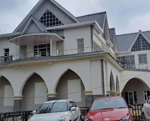 Mandi-Contractor-locks-rest-house-built-at-a-cost-of-Rs-3.73-crore