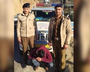 Shimla_Supplier_arrested_in_the_case_of_recovery_of_5.52_grams_of_chitta_in_the_Deha_police_station_area.
