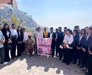 Solan: Students of Shoolini University went door to door and launched a legal awareness campaign