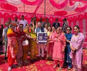 Hamirpur: Ex-servicemen and women's wing felicitation ceremony organised, Ashish Sharma was the chief guest