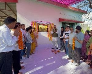  Indora: MLA Malendra Rajan laid the foundation stone of the Block Primary Education Officer's office.
