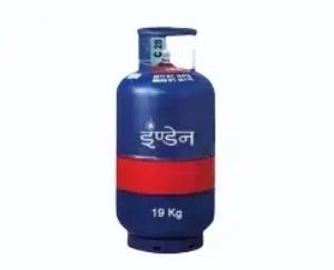 Commercial LPG cylinder becomes cheaper by ₹183.50; aviation fuel prices also reduced.