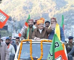 Preparations for Nadda's public meeting; Bindal arrives in Kullu.