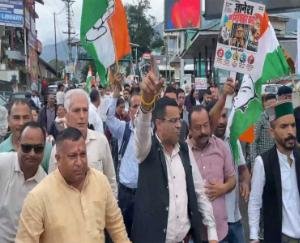 Questions raised against Election Commission in Bilaspur; demand for removal of CEC.