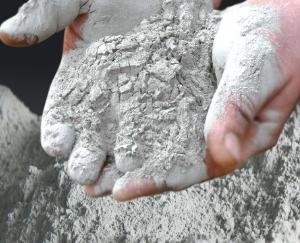 सीमेंट उद्योगों की वजह से प्रदेश का वातावरण हो रहा प्रदूषित, आह्वान संस्था ने उठाया मुद्दा