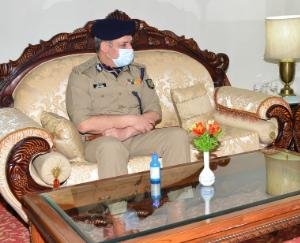 पुलिस महानिदेशक संजय कुंडू ने राज्यपाल से की भेंट