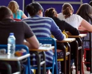 सुचारू रूप से संचालित की गई 10वीं की परीक्षा