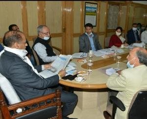 मुख्यमंत्री ने सोशल मीडिया के अधिकाधिक उपयोग पर दिया बल