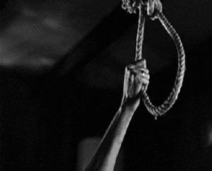 गर्भवती महिला ने फंदा लगा कर की आत्महत्या