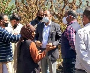 ब्रागटा ने अग्निकांड में प्रभावित परिवार को 1 लाख रुपए राहत राशि की प्रदान