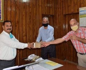 कोरोना योद्धाओं को वितरित की जाएगी इम्युनिटी बूस्टर दवा