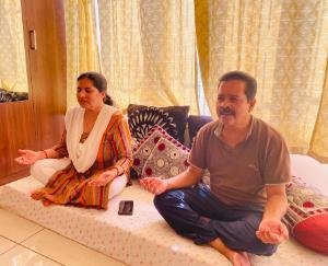 शिक्षिका रचना मेहता ने भी ऑन लाइन ग्रुप में दिए साधकों को निर्देश