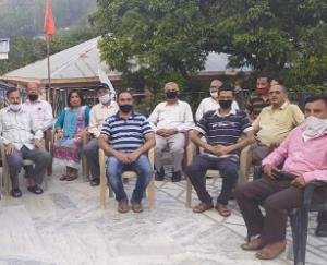 300% से 800% तक बढ़ा घरों व दुकानों का किराया