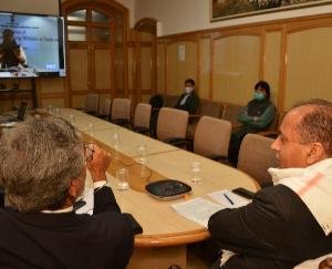 मुख्यमंत्री ने केन्द्रीय ऊर्जा मंत्री से 540 करोड़ रुपये के ऋण तथा 350 करोड़ रुपये अनुदान प्रदान करने का किया आग्रह