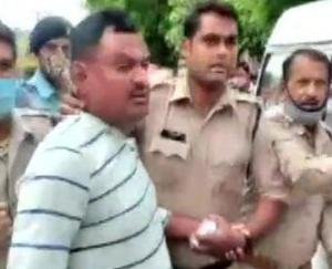  विकास दुबे के गुर्गों की तलाश में जुटी पुलिस 