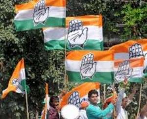 प्रदेश सरकार द्वारा बस किराया वृद्धि को लेकर कांग्रेस पार्टी उग्र