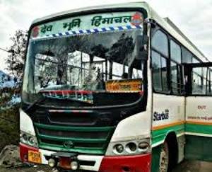 शिमला टिक्कर वाया शारोंथा बस सेवा ठप होने से ग्रामिण परेशान 