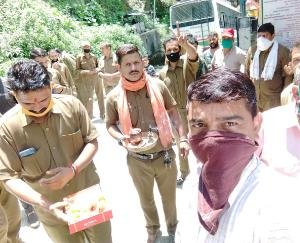 एचआरटीसी रामपुर के कर्मचारियों ने मनाया मजदूर संघ का 66वां स्थापना दिवस 