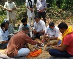 के एल ठाकुर ने किया निर्माण कार्यों का शुभारंभ