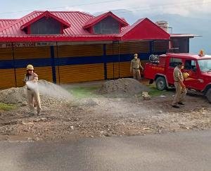 अर्की में बढ़ रहा कोरोना का शिकंजा, शुरू हुआ सनितिज़तिओन का दौर 